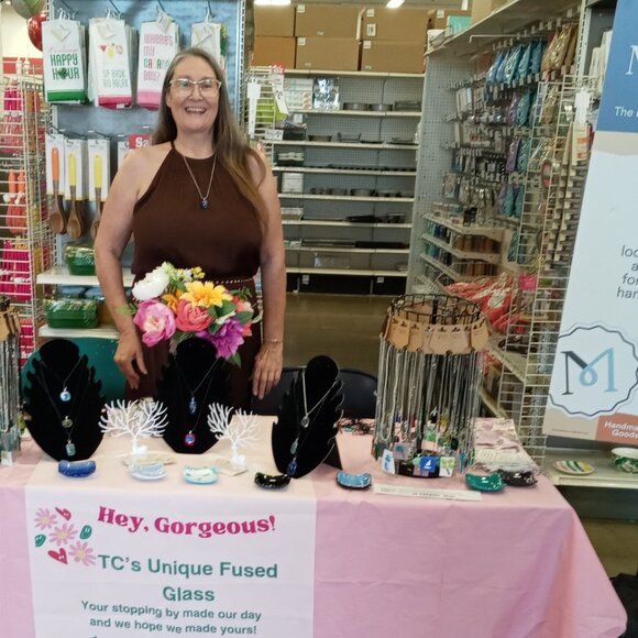 One of a kind artisan made purple bright blue abstract flower pendant necklace - Picture 8 of 8